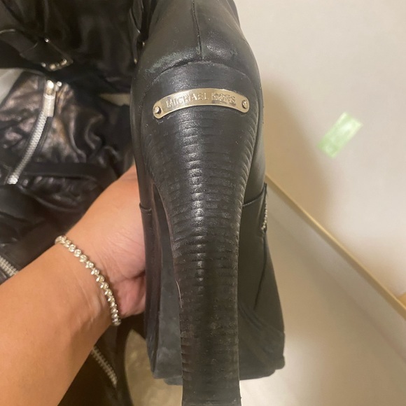 Michael Kors Veronica Leather boots - Picture 3 of 9